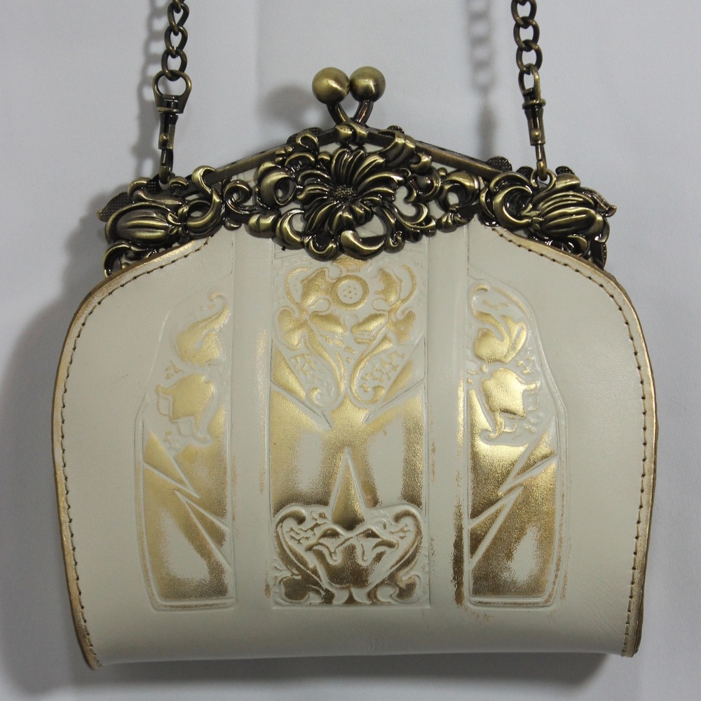 Patricia Nash Burnished Tooled Carmonita